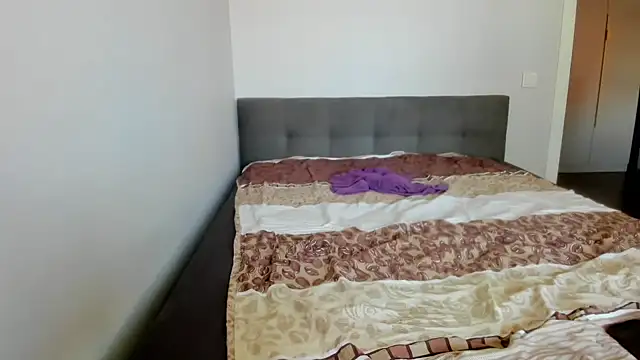 Snapshot of Adela_Vetta chatting on March 22, 2026, 10:50 am Adela Vetta online show from March 22, 2026, 10:50 am