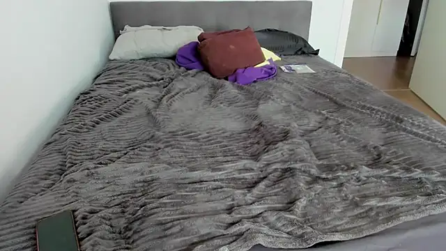 Snapshot of Adela_Vetta chatting on March 25, 2026, 6:46 am Adela Vetta online show from March 25, 2026, 6:46 am