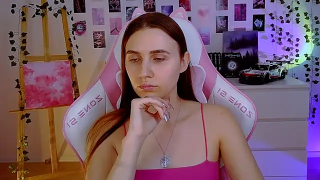 AliceCharmy online show from January 28, 2025, 2:10 pm