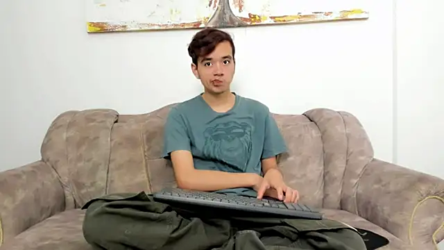 bunny maxi online show from November 18, 2025, 12:30 pm