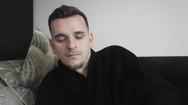 Snapshot of Huge_cock22cm chatting on February 28, 2025, 8:09 am Huge cock22cm online show from February 28, 2025, 8:09 am