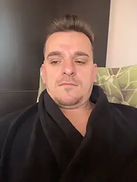 Huge cock22cm online show from March 7, 2026, 5:47 am