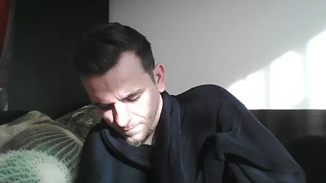 Snapshot of Huge_cock22cm chatting on February 14, 2025, 12:36 pm Huge cock22cm online show from February 14, 2025, 12:36 pm