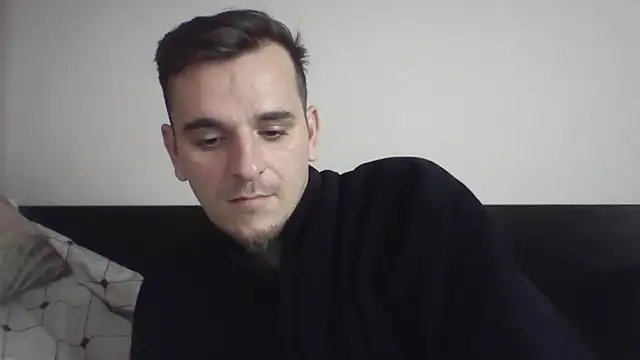 Snapshot of Huge_cock22cm chatting on March 16, 2025, 10:00 am Huge cock22cm online show from March 16, 2025, 10:00 am