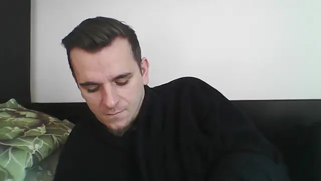 Snapshot of Huge_cock22cm chatting on February 24, 2025, 7:44 am Huge cock22cm online show from February 24, 2025, 7:44 am