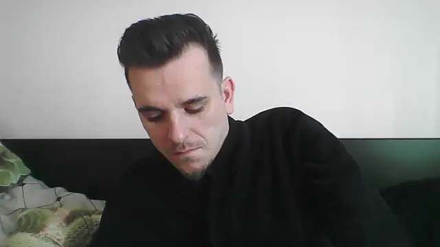 Snapshot of Huge_cock22cm chatting on March 6, 2025, 7:25 am Huge cock22cm online show from March 6, 2025, 7:25 am