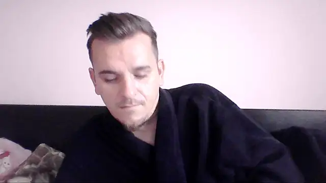 Snapshot of Huge_cock22cm chatting on October 4, 2025, 6:59 am Huge cock22cm online show from October 4, 2025, 6:59 am