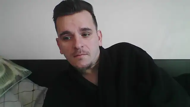 Snapshot of Huge_cock22cm chatting on March 7, 2025, 6:35 am Huge cock22cm online show from March 7, 2025, 6:35 am