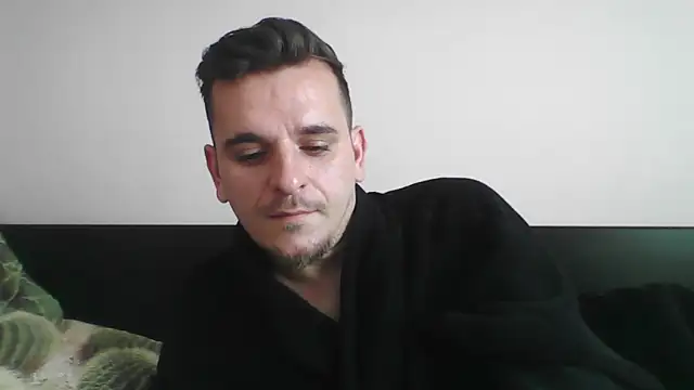 Snapshot of Huge_cock22cm chatting on March 10, 2025, 10:39 am Huge cock22cm online show from March 10, 2025, 10:39 am