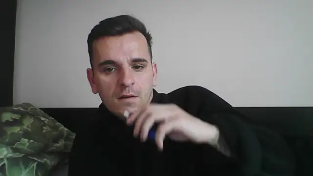 Snapshot of Huge_cock22cm chatting on March 15, 2025, 7:42 am Huge cock22cm online show from March 15, 2025, 7:42 am