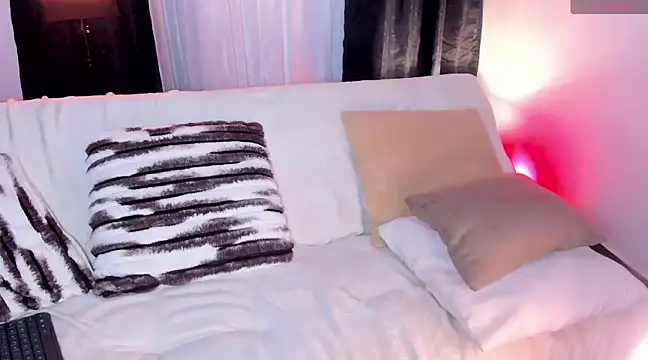 Snapshot of Josep_Davies chatting on March 20, 2025, 5:35 am Josep Davies online show from March 20, 2025, 5:35 am