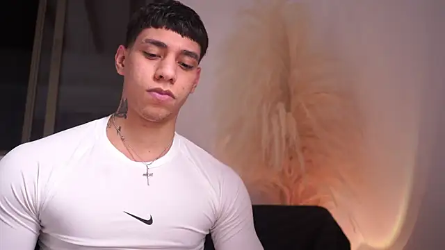 Snapshot of Josep_Davies chatting on March 10, 2026, 1:31 am Josep Davies online show from March 10, 2026, 1:31 am