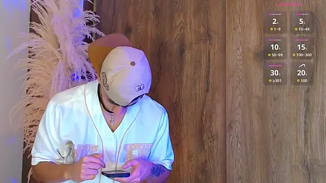 Snapshot of Josep_Davies chatting on September 26, 2025, 8:49 pm Josep Davies online show from September 26, 2025, 8:49 pm