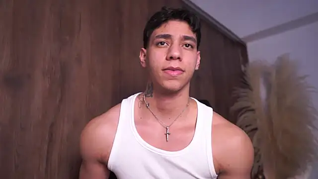 Snapshot of Josep_Davies chatting on April 8, 2026, 9:27 pm Josep Davies online show from April 8, 2026, 9:27 pm