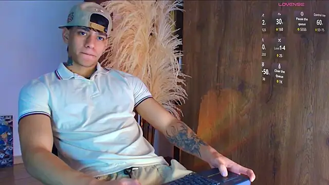 Snapshot of Josep_Davies chatting on October 11, 2025, 9:16 pm Josep Davies online show from October 11, 2025, 9:16 pm