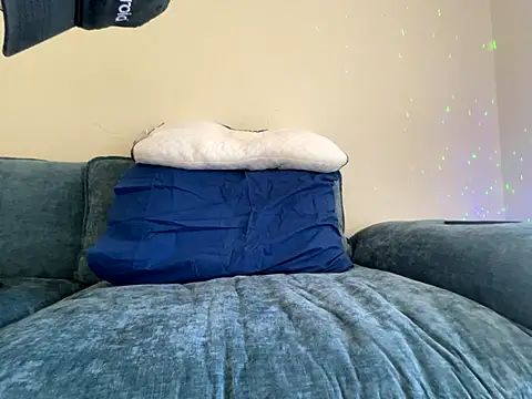 mouser21212 online show from November 16, 2025, 6:45 pm