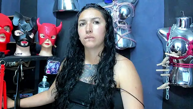 LucyStrike  online show from February 20, 2025, 9:53 pm