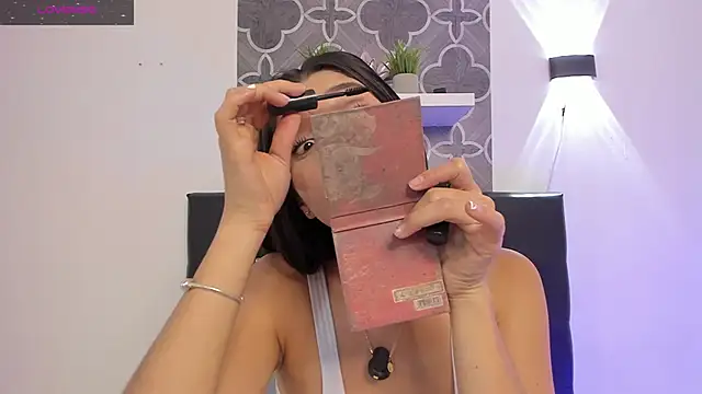 katybabyg online show from April 2, 2026, 12:34 pm