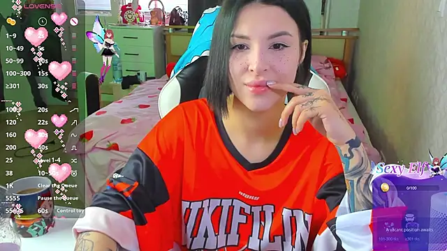 Snapshot of folinskayyya chatting on February 26, 2026, 6:02 am folinskayyya online show from February 26, 2026, 6:02 am