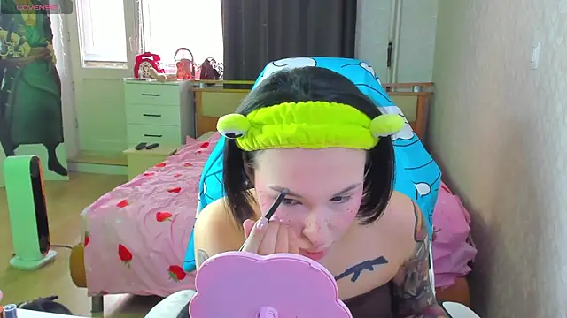 Snapshot of folinskayyya chatting on February 27, 2026, 6:57 am folinskayyya online show from February 27, 2026, 6:57 am