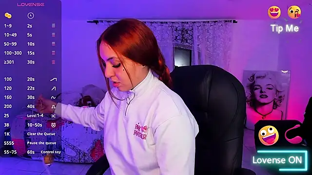 Snapshot of KetziaDoll chatting on January 19, 2026, 3:43 am KetziaDoll online show from January 19, 2026, 3:43 am