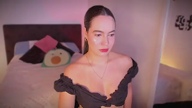 Xsarahx29 online show from January 13, 2026, 10:13 pm