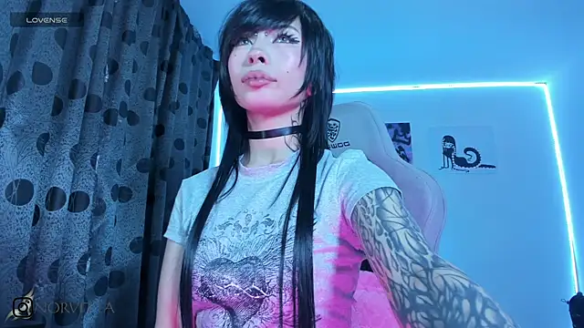 satanbabee online show from December 13, 2025, 11:33 pm