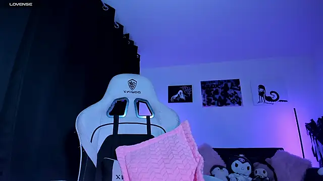 Snapshot of satanbabee chatting on March 5, 2026, 11:32 pm satanbabee online show from March 5, 2026, 11:32 pm