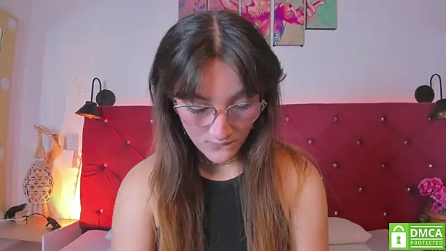Ruth harvey  online show from July 6, 2026, 1:29 pm