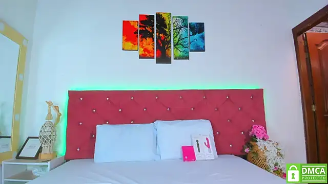 Ruth harvey  online show from September 10, 2025, 12:59 pm