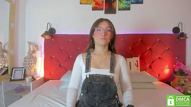 Ruth harvey  online show from March 18, 2026, 1:02 pm