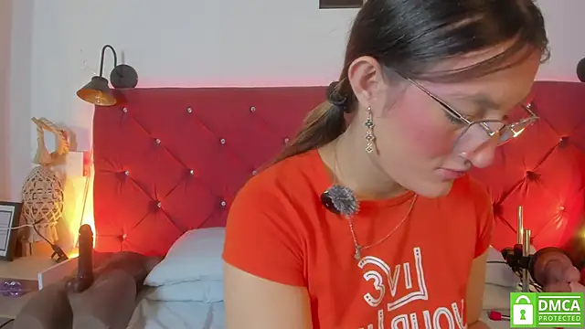 Ruth harvey  online show from March 30, 2026, 1:56 pm