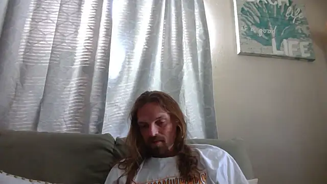 VitaminmanFL online show from November 11, 2025, 3:07 pm