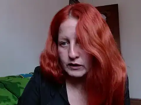 Snapshot of ViioletaMora chatting on September 12, 2025, 6:29 pm ViioletaMora online show from September 12, 2025, 6:29 pm