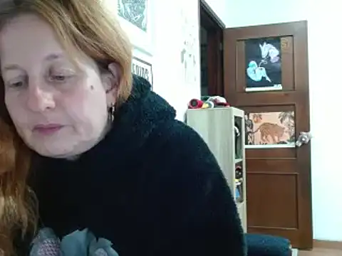 ViioletaMora online show from April 25, 2026, 7:22 am