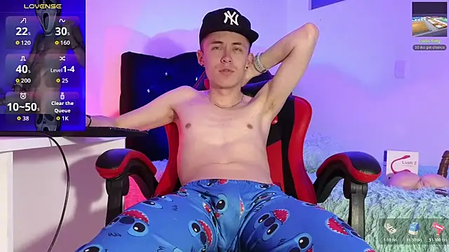 Elian Cooper online show from November 21, 2025, 1:04 am