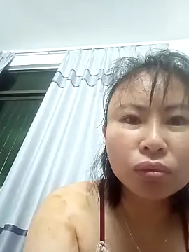 xiaoxuer online show from May 10, 2026, 9:38 pm