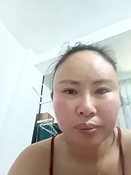 xiaoxuer online show from June 12, 2026, 3:15 am