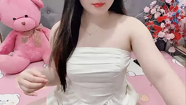 Funikio online show from November 25, 2025, 2:17 pm