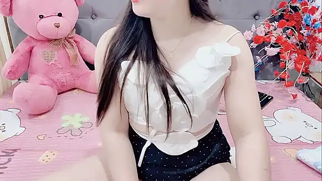 Funikio online show from November 7, 2025, 2:05 am