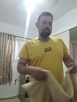 zefside42 online show from November 25, 2025, 10:37 am