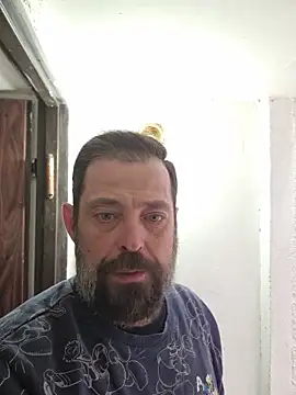 zefside42 online show from December 17, 2025, 11:04 am