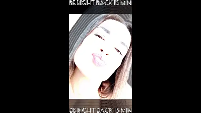 Snapshot of Camilla__one__ chatting on February 13, 2026, 1:27 am Camilla one online show from February 13, 2026, 1:27 am