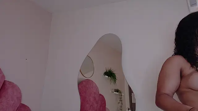 memphiswilliam online show from October 29, 2025, 3:16 am