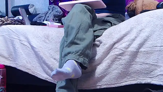 AyshaScott online show from March 24, 2026, 5:02 pm