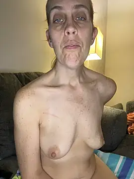 aureshot43931 online show from February 6, 2025, 2:22 am