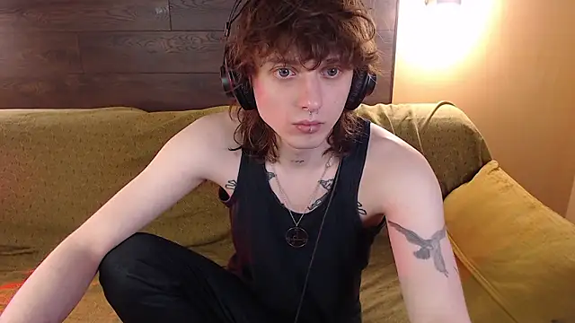 axxxturel online show from February 5, 2026, 2:46 pm