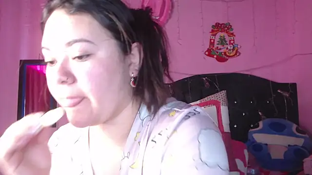 NikkiRous  online show from October 15, 2025, 12:35 pm