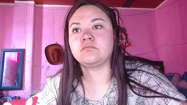 NikkiRous  online show from December 22, 2025, 2:17 pm