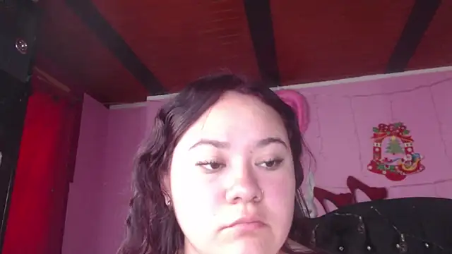 NikkiRous  online show from March 10, 2025, 4:03 pm